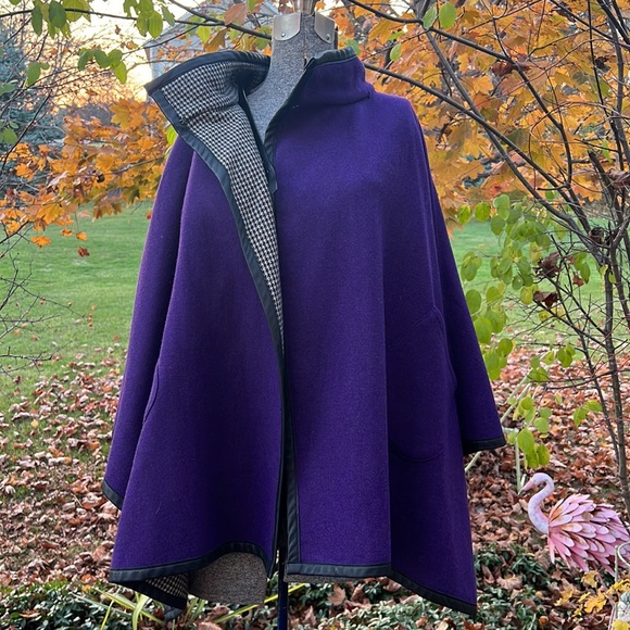Reversible Houndstooth and Purple Cape - Picture 7 of 7